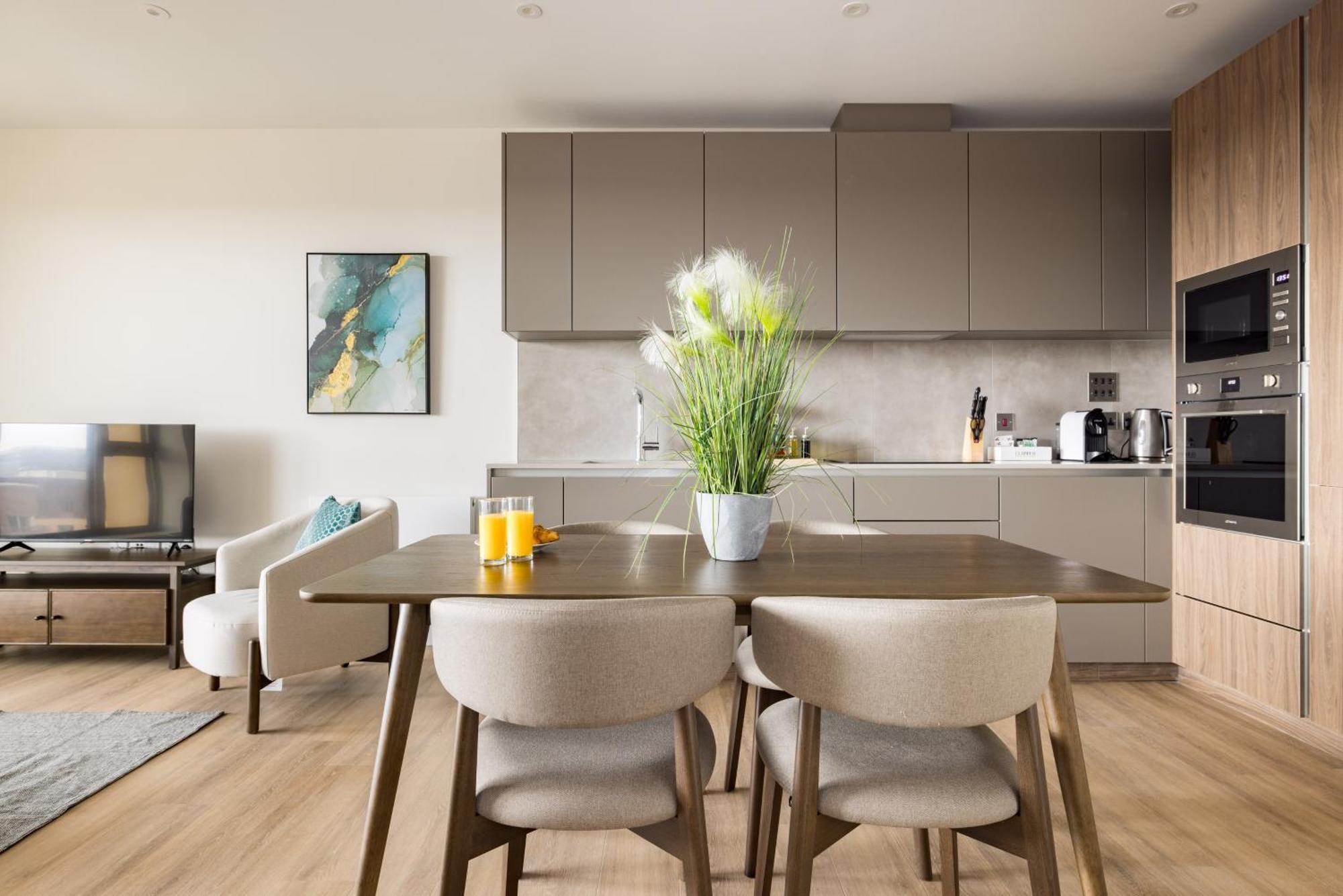 Charles Hope London Greenford Greenford  Exteriör bild