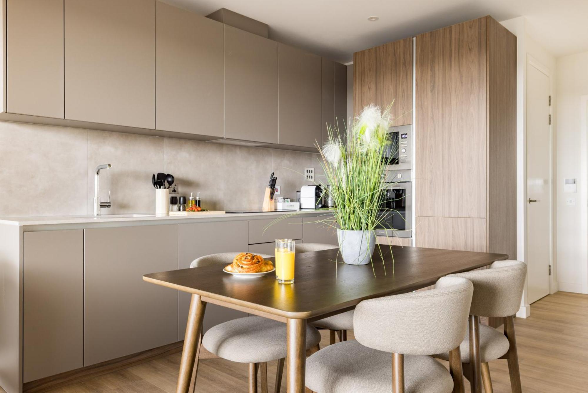 Charles Hope London Greenford Greenford  Exteriör bild